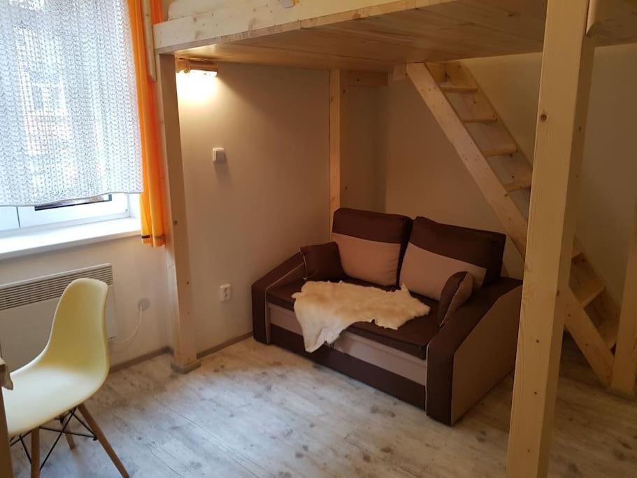 A Comfy In Apartament